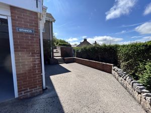 Photo 39- click for photo gallery